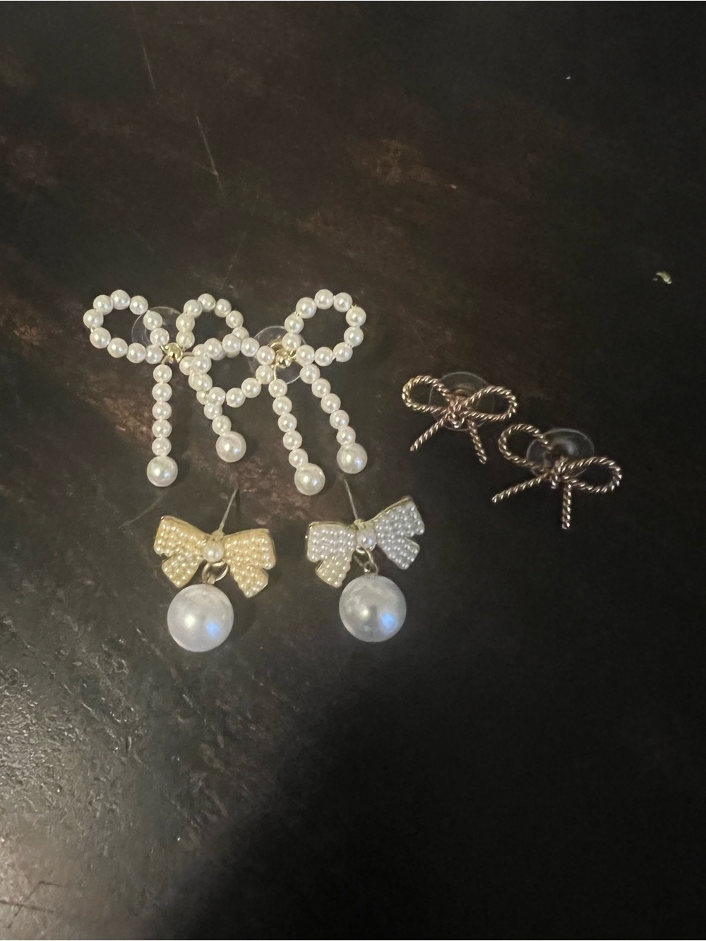 Bow Earring Set - Gold & Pearl